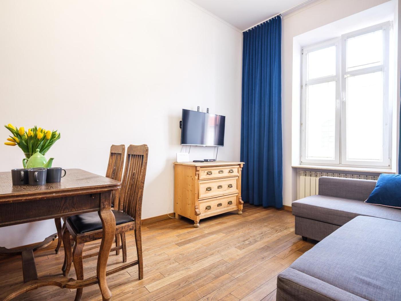 Tyzenhauz Apartments Krowoderska Street Krakau Exterior foto